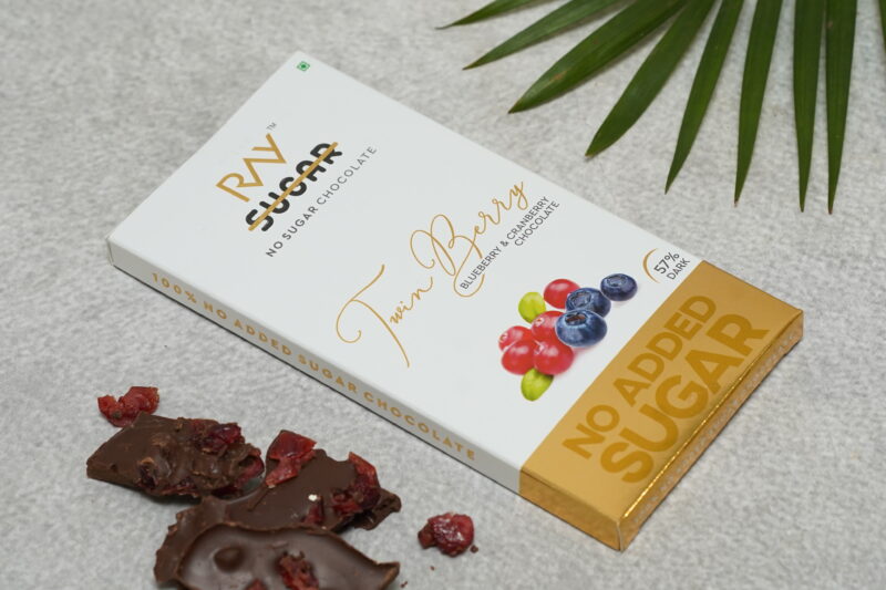 Ray No Sugar-57% Dark Twin Berry Chocolate - Sweetened With Stevia Extract, Rich In Antioxidants (Blue Berry And Cranberry, Pack Of 1) | 90 Grams - Image 3
