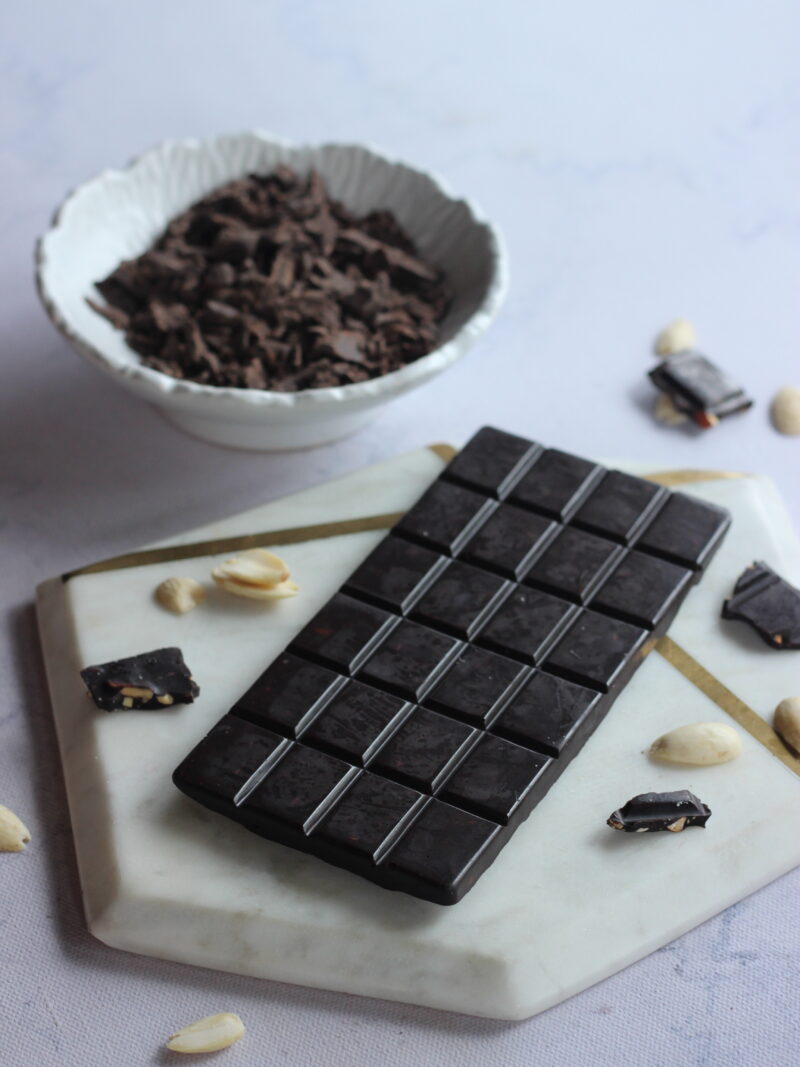 Ray No Sugar Dark Chocolate Crunch 100% Sugar-Free Chocolate - Sweetened with Stevia Extract, Rich in Antioxidants (Chocolate Crunch, Pack of 1x90 grams) - Image 4